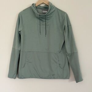 Columbia • Green Sweatshirt